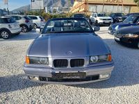 Usado BMW 320 150 CV (110 kW) 1994 Azul Descapotable