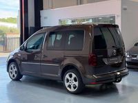 Usado VW Caddy Highline 150 CV (110 kW) 2016 Marrón Monovolumen