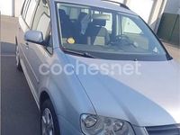 Usado VW Touran Advance 105 CV (77 kW) 2006 Gris / plata Monovolumen