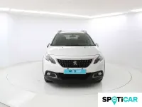 Usado Peugeot 2008 Signature Sky 110 CV (80 kW) 2019 Blanco SUV