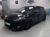 Usado Ford Focus ST 185 CV (136 kW) 2017 Negro Berlina