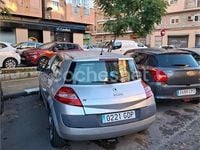 Usado Renault Mégane II Dynamique 105 CV (77 kW) 2008 Gris / plata Berlina