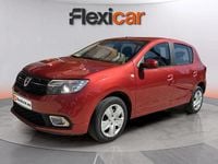 Usado Dacia Sandero Lauréate 90 CV (66 kW) 2017 Rojo Utilitario