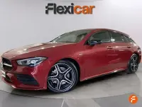 Usado Mercedes CLA200 Shooting Brake 150 CV (110 kW) 2021 Rojo Familiar