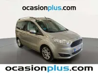 Usado Ford Tourneo Courier Titanium 97 CV (71 kW) 2016 Gris Monovolumen
