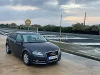 Usado Audi A3 Attraction 105 CV (77 kW) 2010 Negro Utilitario