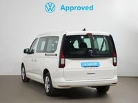 Usado VW Caddy Maxi 102 CV (75 kW) 2024 Blanco candy Monovolumen