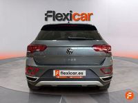 Usado VW T-Roc 110 CV (80 kW) 2023 Gris SUV