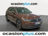 Usado VW Tiguan Life 150 CV (110 kW) 2021 Marrón SUV