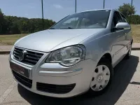 Usado VW Polo United 60 CV (44 kW) 2008 Gris / plata Utilitario