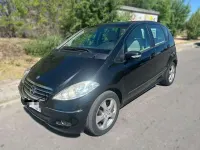 Usado Mercedes A180 Avantgarde 109 CV (80 kW) 2007 Negro Utilitario