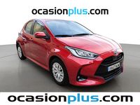 Usado Toyota Yaris Hybrid Business Edition 116 CV (85 kW) 2022 Rojo Berlina