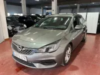 Usado Opel Astra Ultimate 145 CV (106 kW) 2020 Gris / plata Familiar