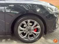 Usado Ford Focus ST-Line X 125 CV (91 kW) 2025 Negro Berlina