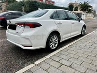 Usado Toyota Corolla Active 122 CV (89 kW) 2022 Blanco Berlina