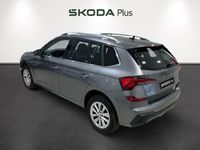 Usado Skoda Kamiq Selection 115 CV (84 kW) 2024 Gris / plateado SUV