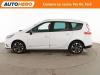 Usado Renault Scenic E-Tech Bose Edition 130 CV (95 kW) 2015 Blanco