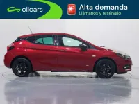 Usado Opel Astra GS Line 131 CV (96 kW) 2021 Rojo Utilitario
