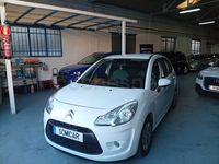 Usado Citroën C3 Attraction 73 CV (53 kW) 2011 Blanco Utilitario