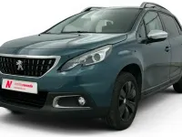 Usado Peugeot 2008 Style 131 CV (96 kW) 2019 Azul SUV