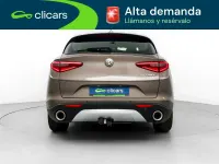 Usado Alfa Romeo Stelvio Super 180 CV (132 kW) 2017 Marrón SUV