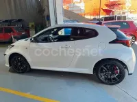 Usado Toyota Yaris 261 CV (191 kW) 2021 Blanco Utilitario