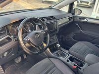 Usado VW Touran Advance 115 CV (84 kW) 2016 Gris / plata Monovolumen