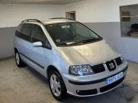 Usado Seat Alhambra Reference 115 CV (84 kW) 2008 Gris / plata Monovolumen