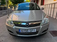 Usado Opel Astra Edition 110 CV (80 kW) 2009 Beige Berlina