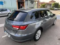 Usado Seat Leon ST Style 105 CV (77 kW) 2015 Gris / plata Familiar