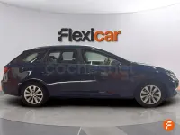Usado Seat Leon Style 130 CV (95 kW) 2019 Azul Familiar
