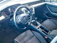 Usado VW Passat Advance 150 CV (110 kW) 2016 Negro Familiar