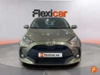 Usado Toyota Yaris Edition 125 CV (91 kW) 2022 Verde Utilitario