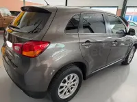 Usado Mitsubishi ASX Motion 116 CV (85 kW) 2013 Gris / plata SUV