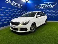 Usado Peugeot 308 SW Active 130 CV (95 kW) 2021 Blanco Familiar