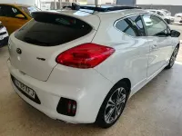 Usado Kia ProCeed 120 CV (88 kW) 2017 Blanco Utilitario