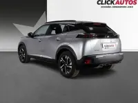 Usado Peugeot 2008 Allure 100 CV (73 kW) 2022 Gris SUV