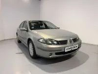 Begagnad Renault Laguna III Authentique 110 HK (80 kW) 2007 Grå Sedan