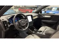 Usado Volvo XC40 Core 163 CV (119 kW) 2024 Negro SUV