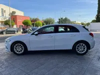 Usado Mercedes A180 136 CV (100 kW) 2022 Blanco Berlina