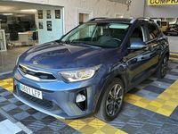 Usado Kia Stonic 100 CV (73 kW) 2020 Azul SUV