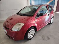 Usado Citroën C2 70 CV (51 kW) 2007 Rojo Utilitario