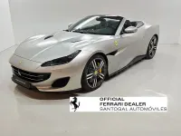 Usado Ferrari Portofino 600 CV (441 kW) 2018 Gris / plata Descapotable
