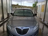 Usado Lancia Delta 120 CV (88 kW) 2010 Gris / plata Utilitario