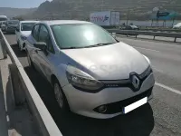 Usado Renault Clio IV LIMITED 75 CV (55 kW) 2016 Gris / plata Berlina