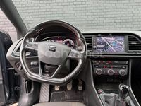 Usado Seat Leon FR 150 CV (110 kW) 2020 Gris / plata Familiar