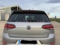 Usado VW Golf VII Advance 130 CV (95 kW) 2019 Gris / plata Familiar