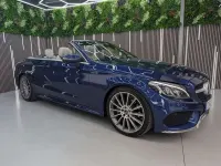 Usado Mercedes C220 170 CV (125 kW) 2018 Azul Descapotable