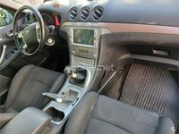 Usado Ford S-MAX Titanium 140 CV (102 kW) 2007 Gris / plata Monovolumen