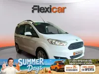 Usado Ford Tourneo Courier Ambiente 102 CV (75 kW) 2018 Blanco Monovolumen